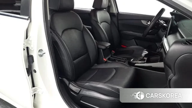 Kia The New K3 2nd generation id 3747153 из Кореи 20