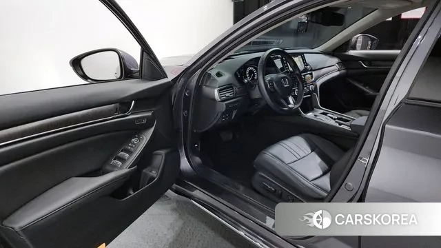 Honda Accord 10th Generation id 3090623 из Кореи 20