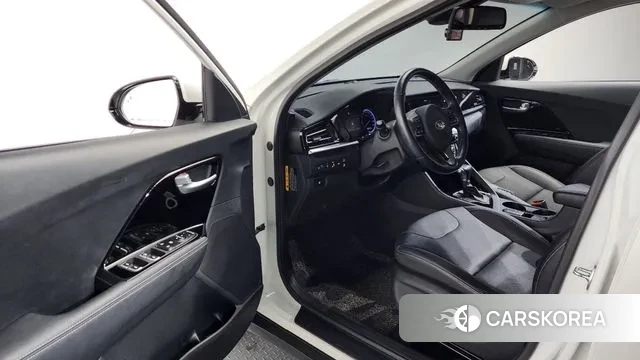 Kia The New Niro id 3494124 из Кореи 20