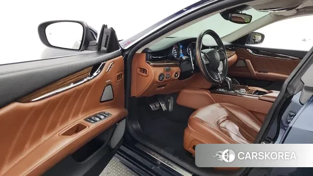 Maserati Quattroporte id 3182711 из Кореи 20