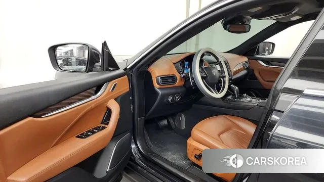 Maserati Levante id 3588137 из Кореи 20