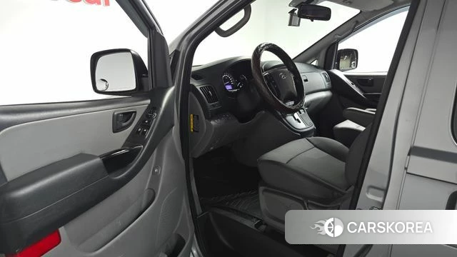 Hyundai The New Grand Starex id 4020681 из Кореи 20
