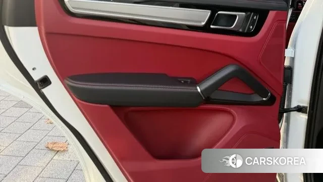 Porsche Cayenne (PO536) id 3555416 из Кореи 18