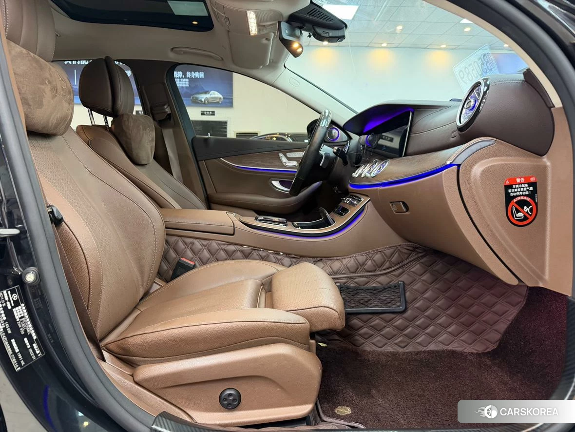Mercedes-Benz E-class id 4455199 из Китая 19