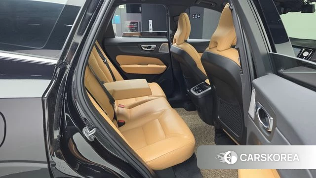 Volvo XC60 second Generation id 4481698 из Кореи 34