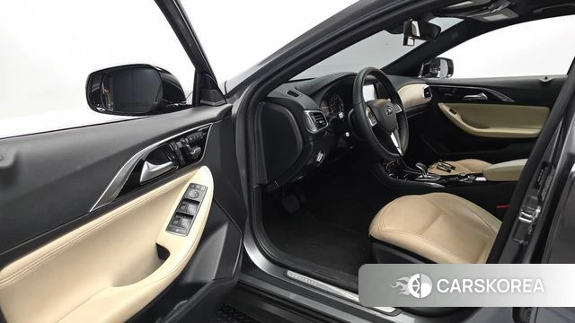 Infiniti QX30 id 4568217 из Кореи 32