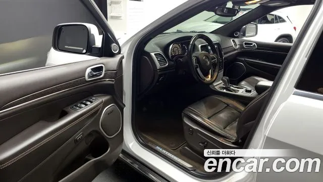 Jeep Grand Cherokee id 2814005 из Кореи 20