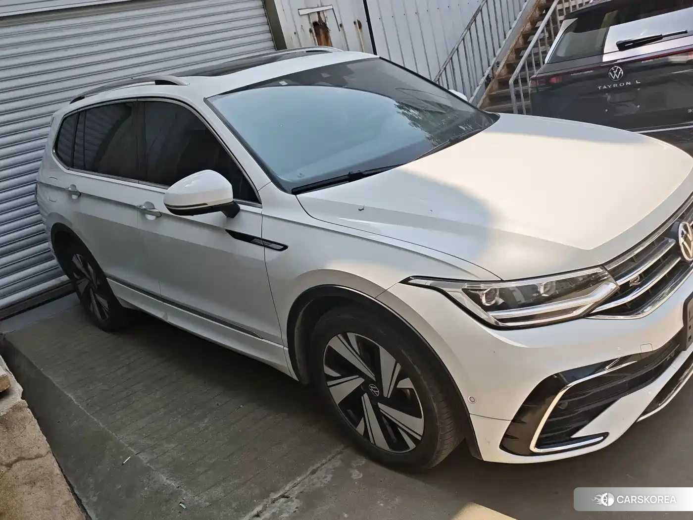 Volkswagen Tiguan L id 4539350 из Китая 10