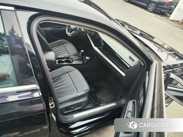Volkswagen Passat id 4277849 из Китая 10