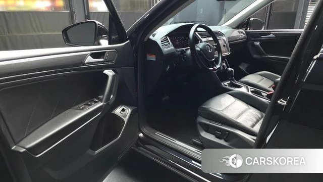 Volkswagen Tiguan Allspace id 4350642 из Кореи 34