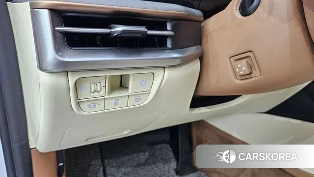 Hyundai Grandeur Hybrid (GN7) id 3610552 из Кореи 20