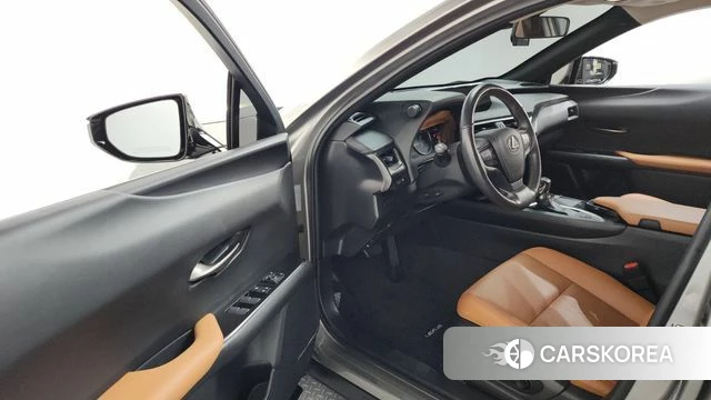 Lexus UX250h id 4632954 из Кореи 30
