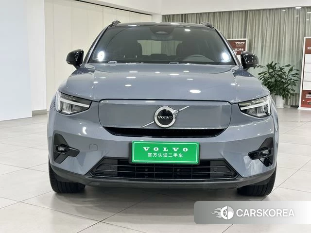 Volvo XC40 EV id 4182476 из Китая 18