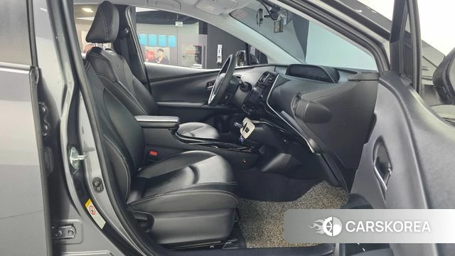 Toyota Prius 4th Generation id 4568801 из Кореи 32