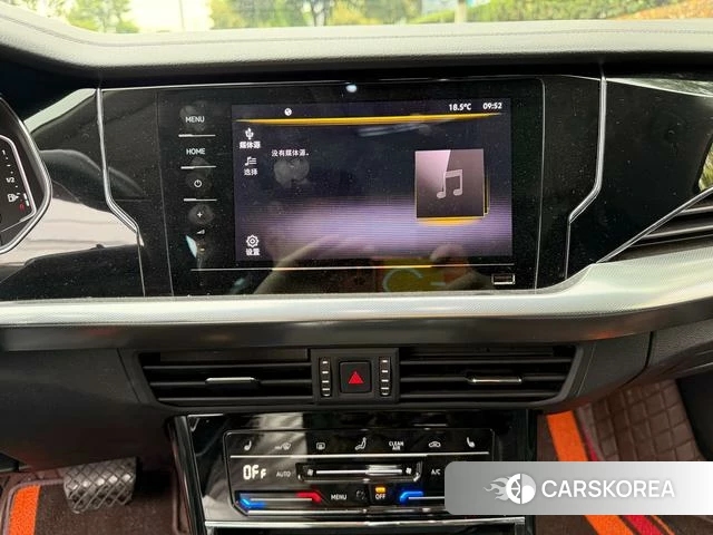 Volkswagen Passat id 4298166 из Китая 13