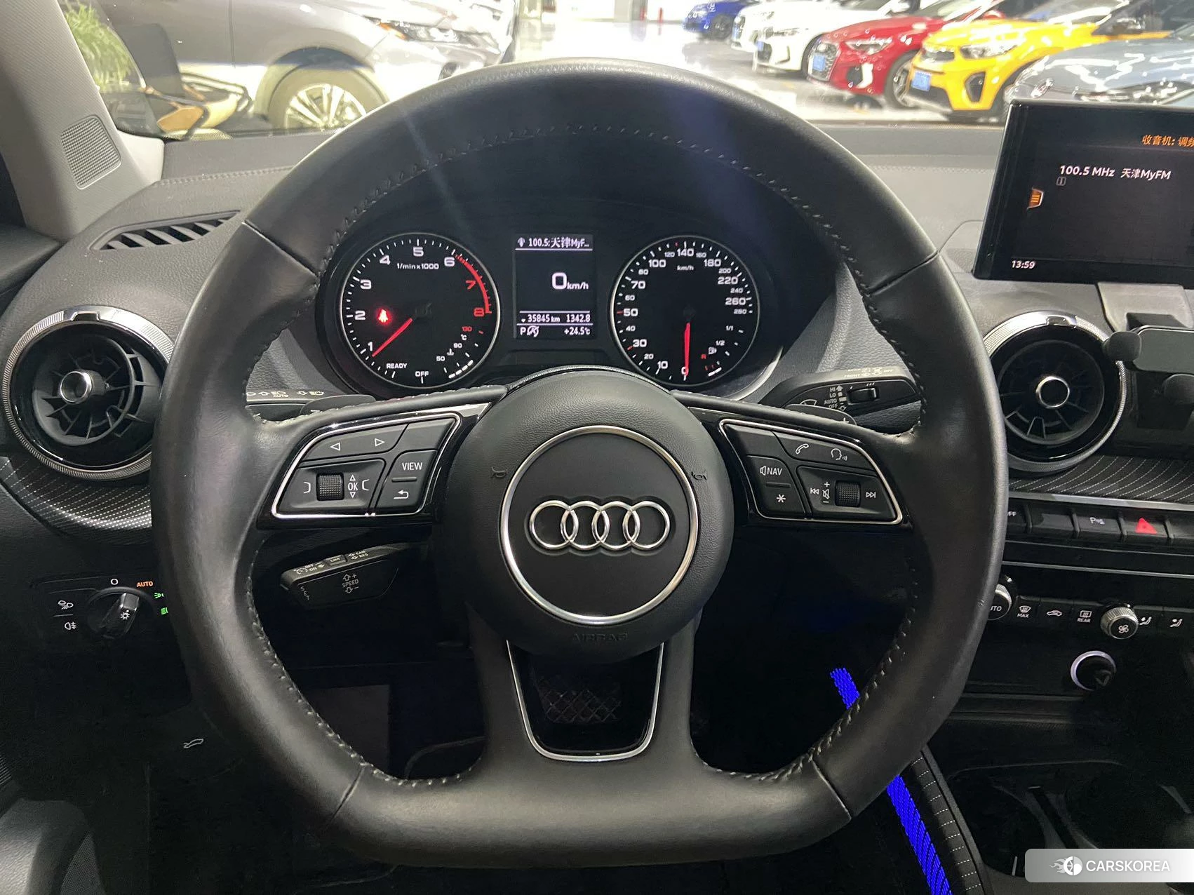 Audi Q2L id 4461240 из Китая 28