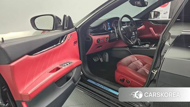 Maserati Quattroporte id 4507679 из Кореи 20