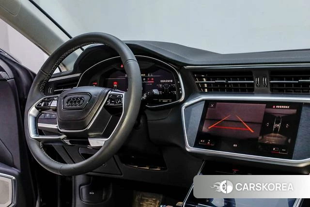 Audi A7L id 4256961 из Китая 35