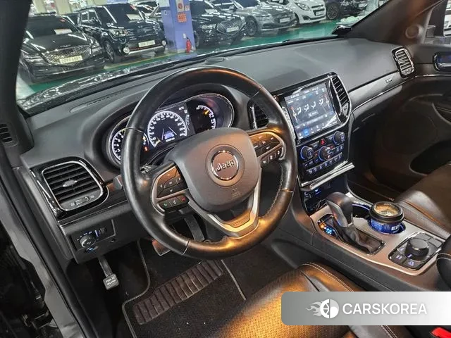 Jeep Grand Cherokee id 3008178 из Кореи 17