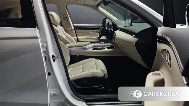 Genesis GV70 id 3058918 из Кореи 20