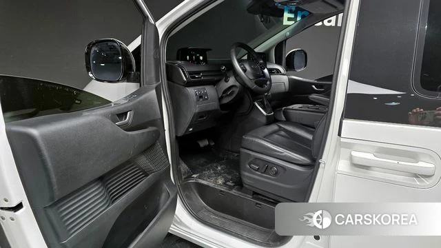 Hyundai Staria id 4223613 из Кореи 20