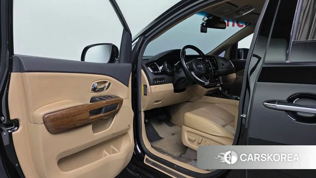 Kia All New Carnival id 4318387 из Кореи 20
