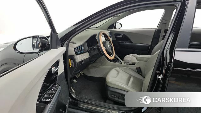 Kia Niro id 3905736 из Кореи 20