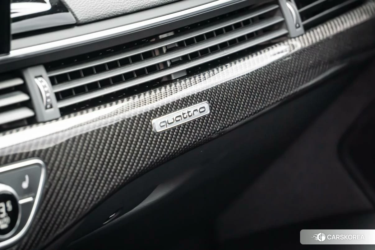 Audi S5 id 4426820 из Китая 24