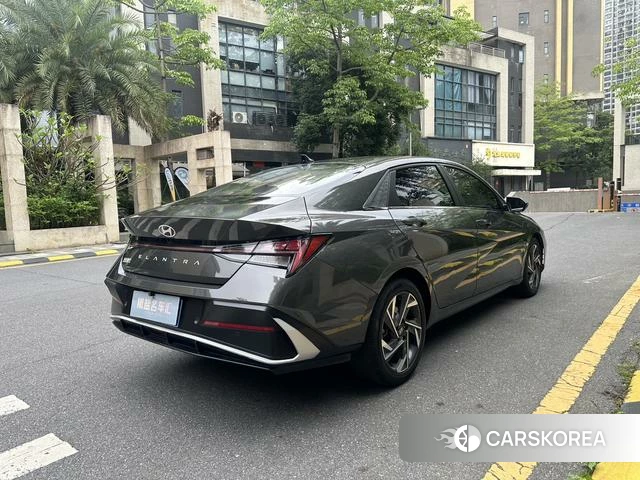 Hyundai Elantra id 4221298 из Китая 22
