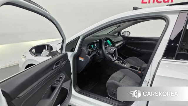 Volkswagen Golf 8th Generation id 3941018 из Кореи 20