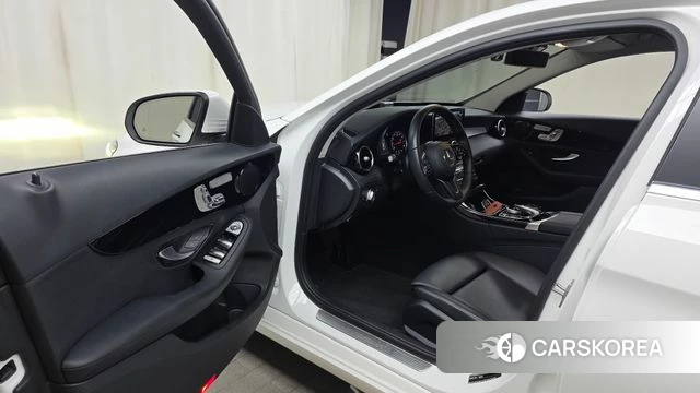 Mercedes-Benz C-Class W205 id 4490617 из Кореи 31