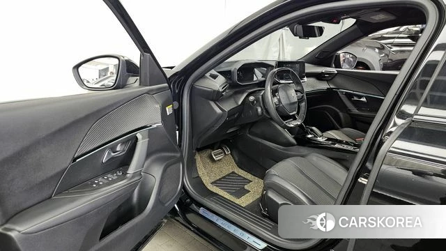 Peugeot e-2008 second generation id 3872066 из Кореи 20