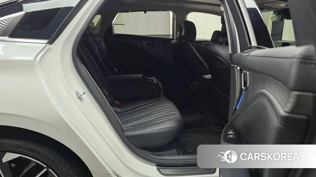 Kia The New K8 Hybrid id 4921256 из Кореи 33