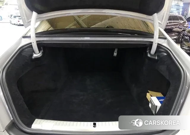 Rolls-Royce Ghost 2nd Generation id 3582061 из Кореи 20