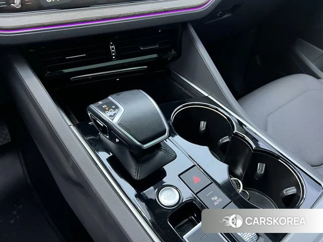 Volkswagen Touareg id 4297802 из Китая 34