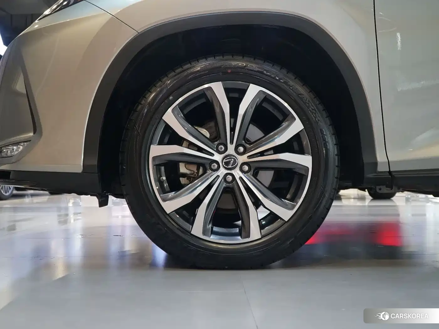 Lexus RX id 4514367 из Китая 21