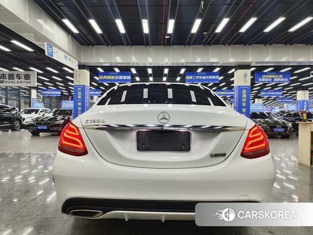 Mercedes-Benz Class C id 4209543 из Китая 16