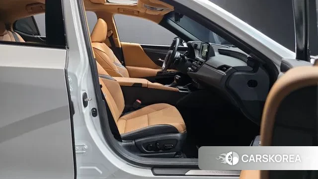 Lexus ES300h 7th generation id 3585804 из Кореи 20