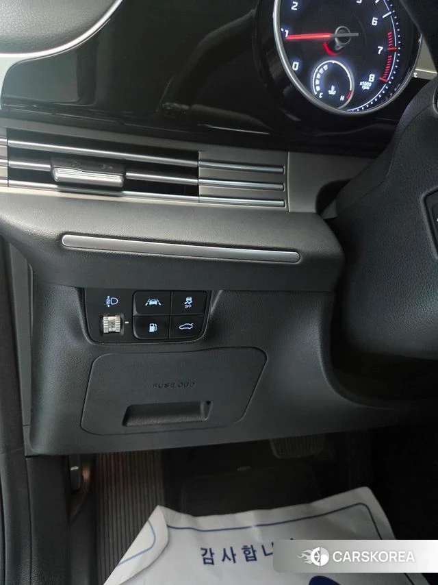 Hyundai The New Grandeur IG id 4758836 из Кореи 20