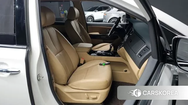 Kia The New Carnival id 3479841 из Кореи 20