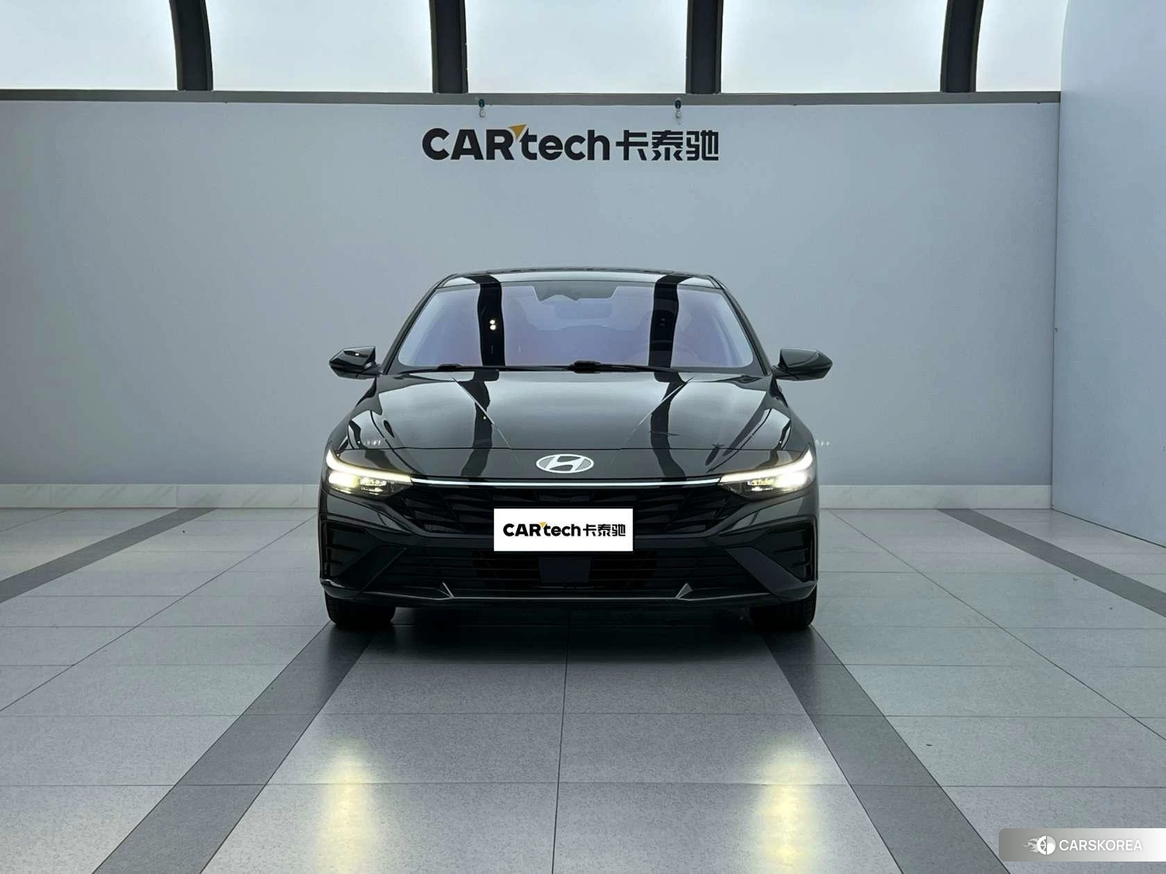 Hyundai Elantra id 4504876 из Китая 18