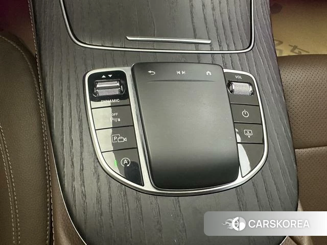 Mercedes-Benz E-class id 4359655 из Китая 29