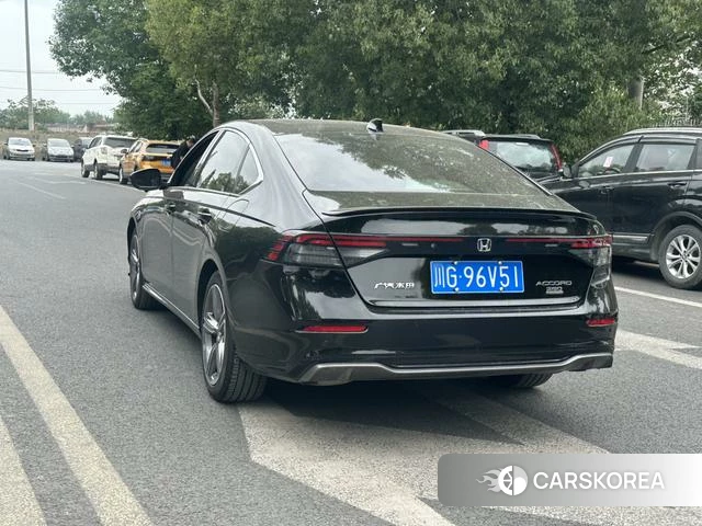 Honda Accord id 4298328 из Китая 11
