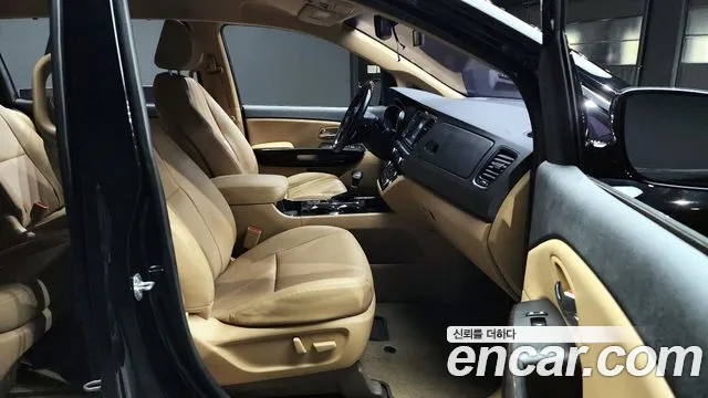 Kia The New Carnival id 2502423 из Кореи 20