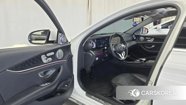 Mercedes-Benz E-Class W213 id 4459425 из Кореи 20