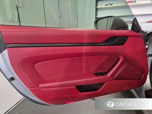 Porsche 911(992) id 3212492 из Кореи 12