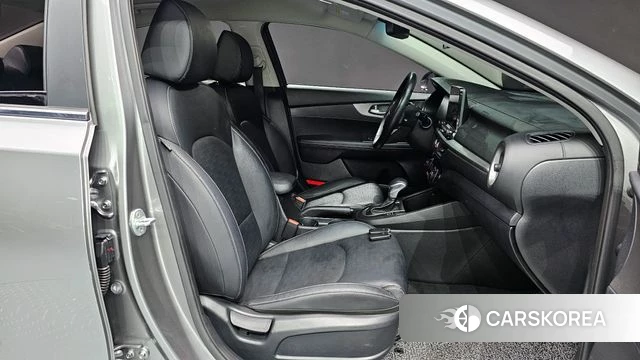 Kia Come New K3 id 3796064 из Кореи 20