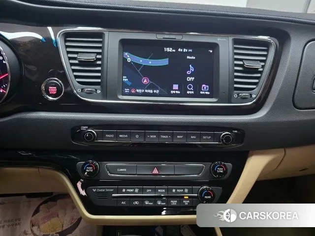 Kia The New Carnival id 3013912 из Кореи 19