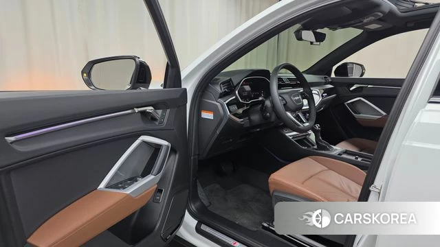 Audi Q3 (F3) id 4307993 из Кореи 30