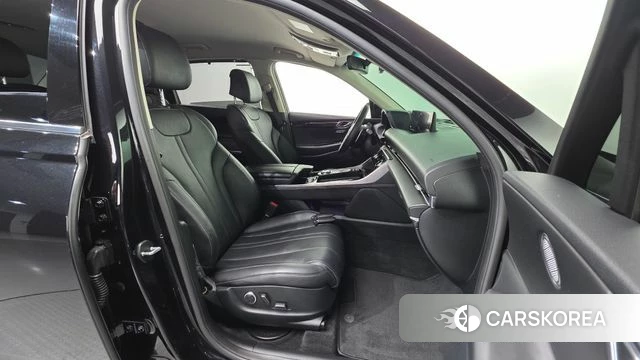 Genesis GV80 id 4202470 из Кореи 31